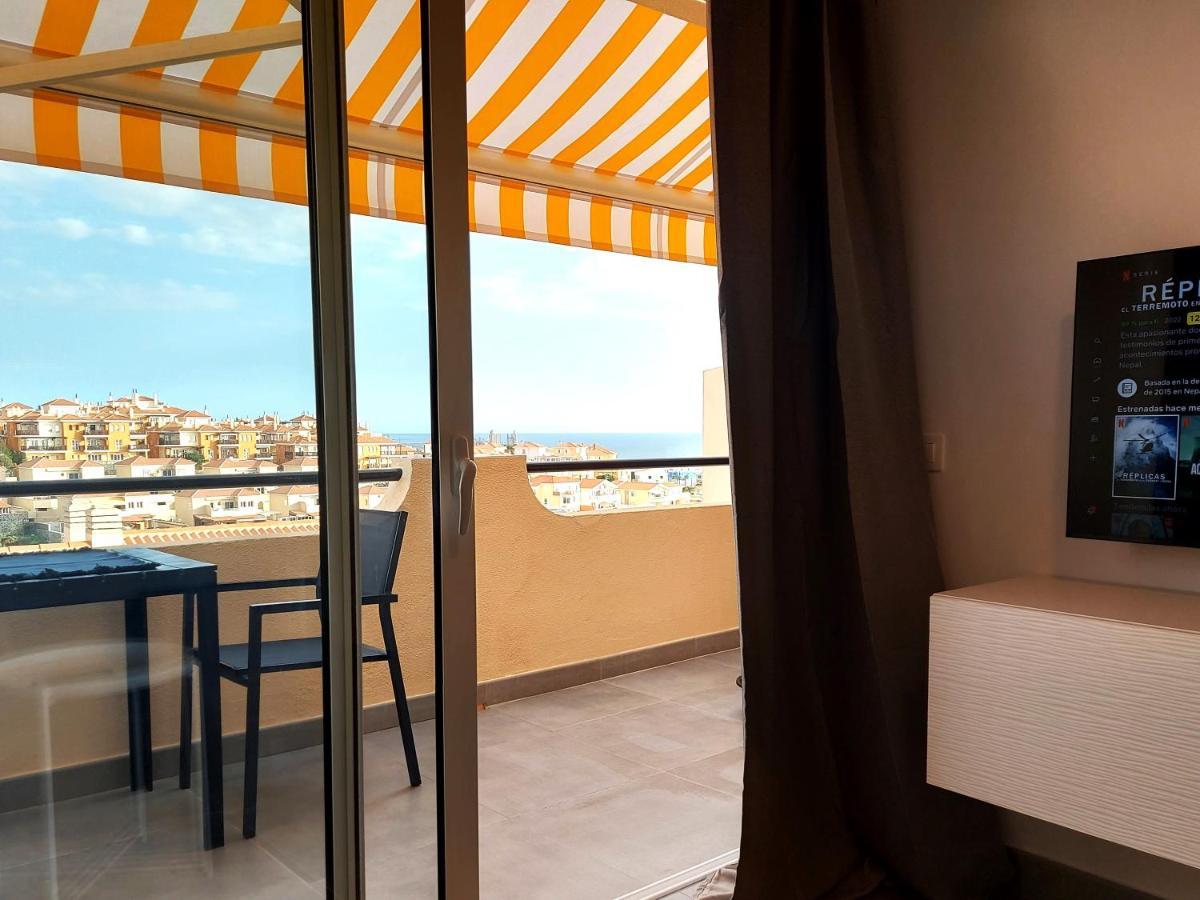 Suite Mirapuerto - Luxury Apartment With Sea View Mogan Bagian luar foto