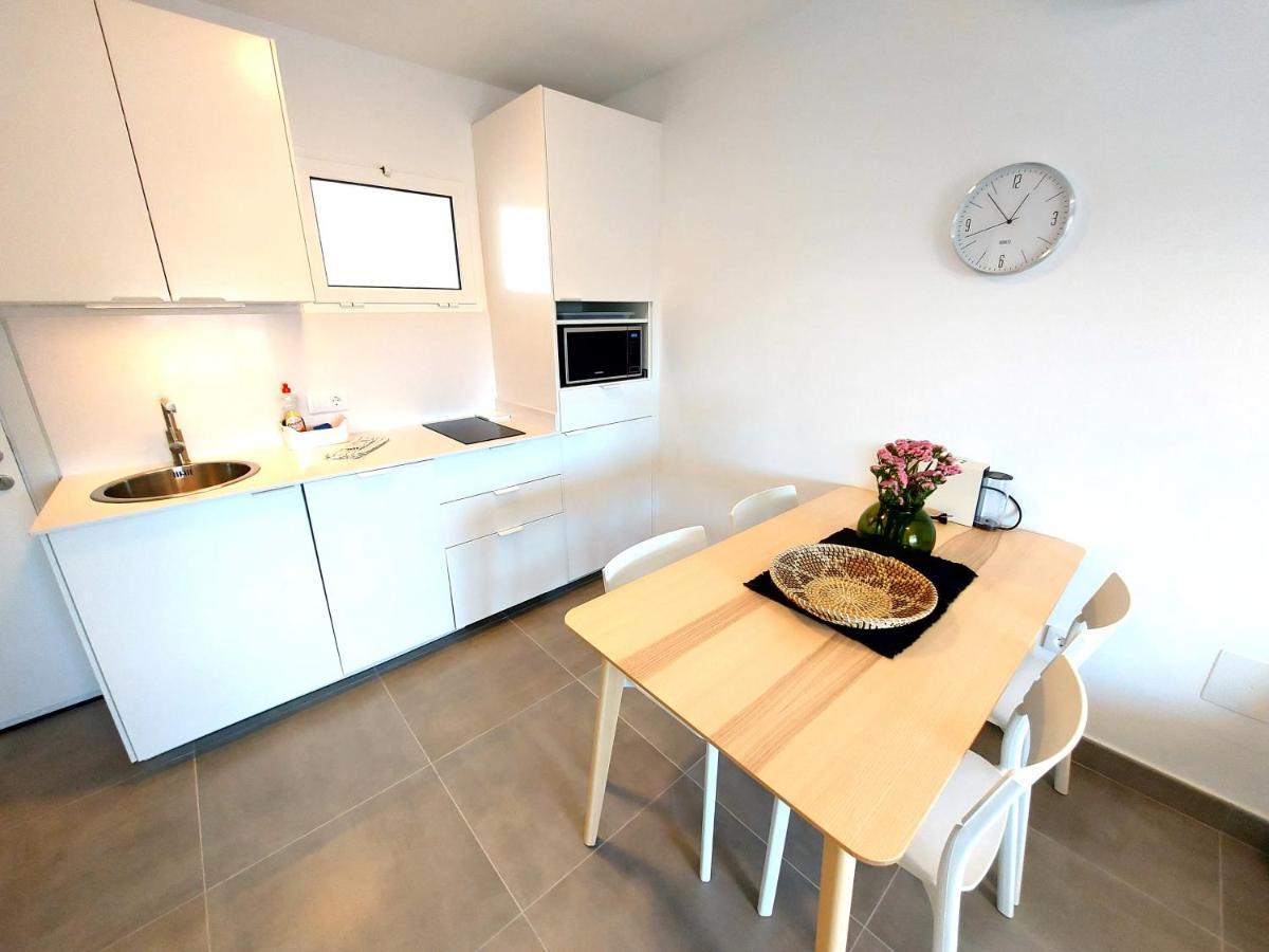 Suite Mirapuerto - Luxury Apartment With Sea View Mogan Bagian luar foto